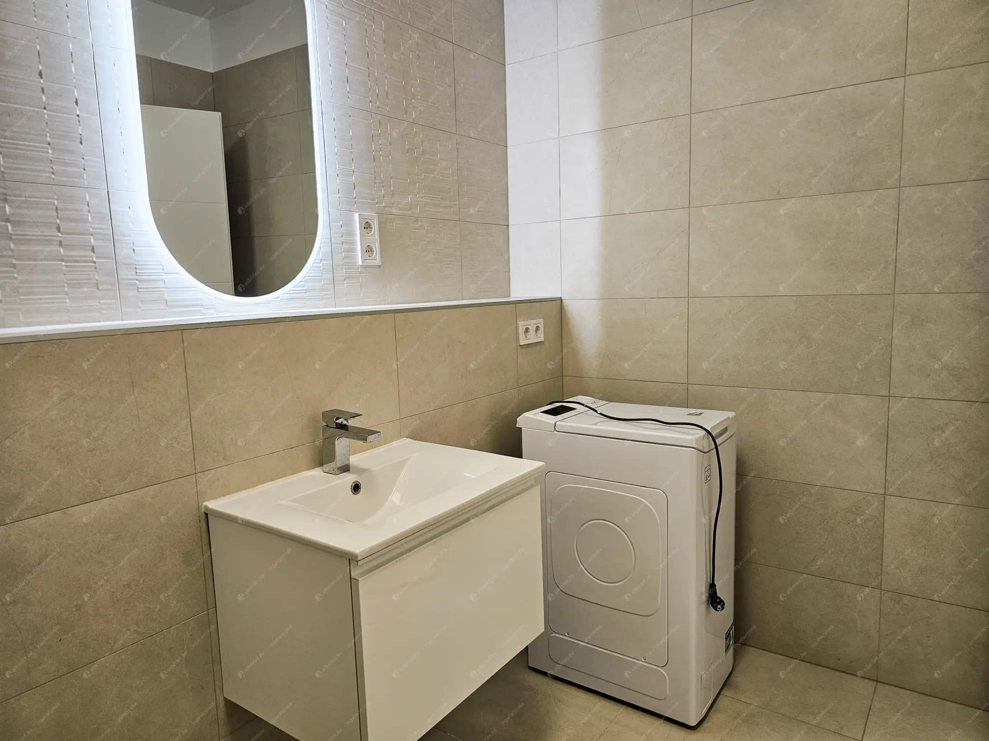 Kiadó albérlet 360000 Ft/hó áron: Budapest, XIV. kerület  Bosnyák utca. Mérete: 54 nm, 2 szobás | Alberlet.hu - 6617774