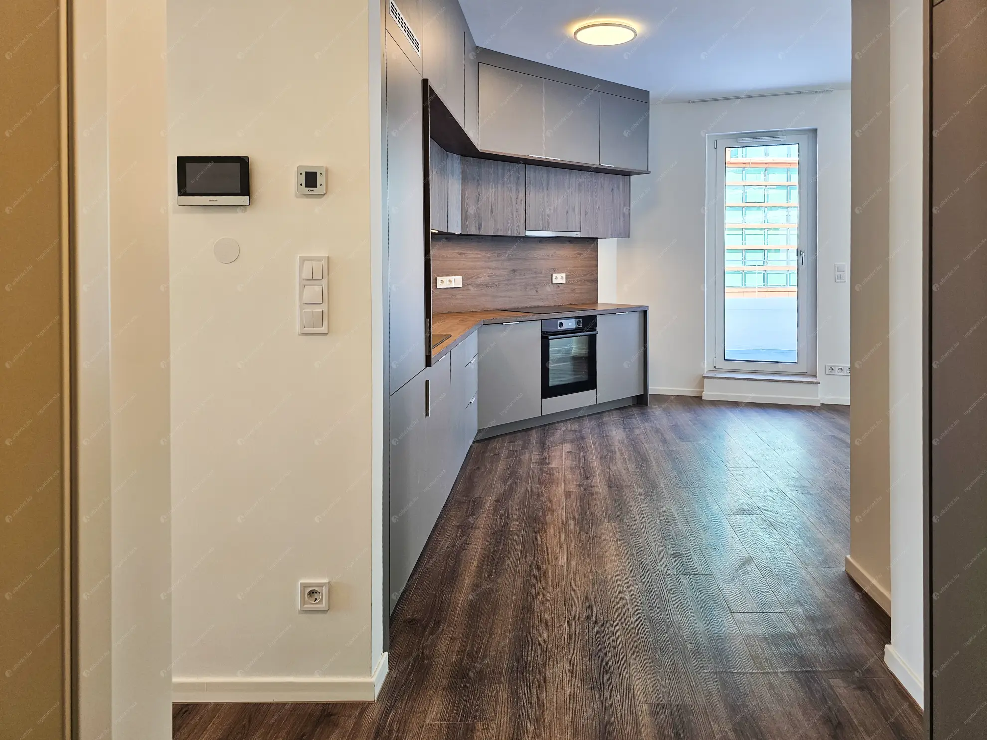 Kiadó albérlet 450000 Ft/hó áron: Budapest, XIV. kerület  Bosnyák utca. Mérete: 63 nm, 3 szobás | Alberlet.hu - 6617960