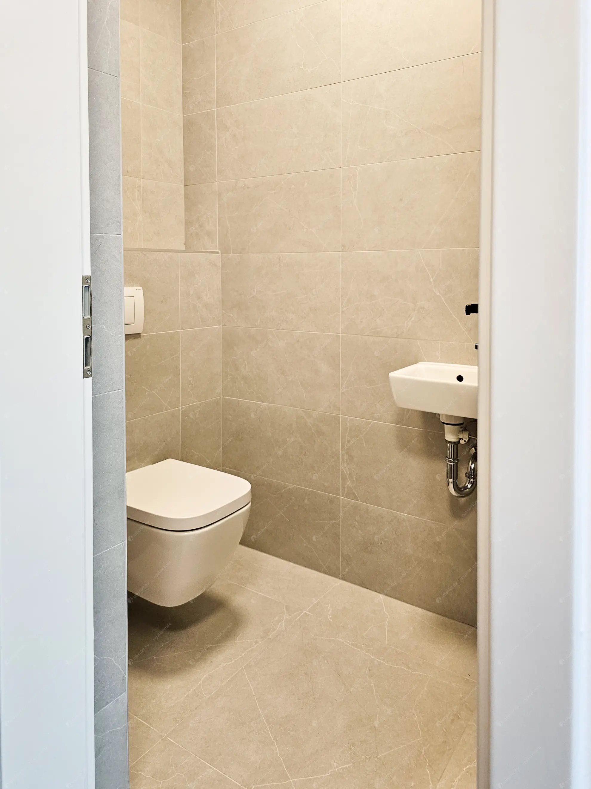 Kiadó albérlet 450000 Ft/hó áron: Budapest, XIV. kerület  Bosnyák utca. Mérete: 63 nm, 3 szobás | Alberlet.hu - 6617979