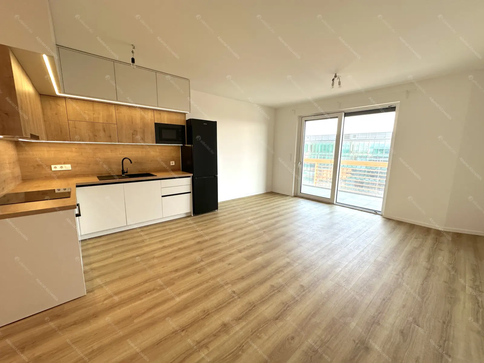 Kiadó albérlet 350000 Ft/hó áron: Budapest, XIV. kerület  Bosnyák utca. Mérete: 63 nm, 3 szobás | Alberlet.hu - 6708104