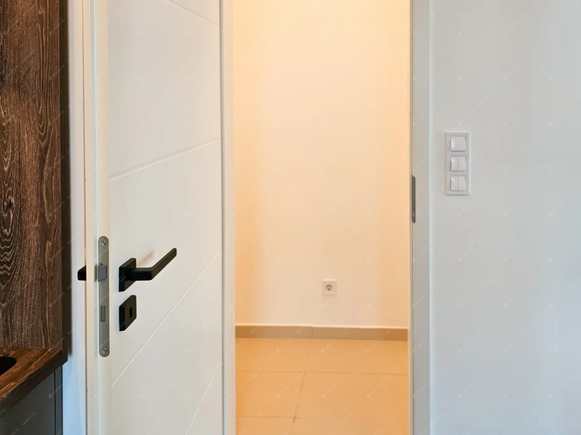 Kiadó albérlet 399000 Ft/hó áron: Budapest, XIV. kerület  Bosnyák utca. Mérete: 65 nm, 2 szobás | Alberlet.hu - 6618413