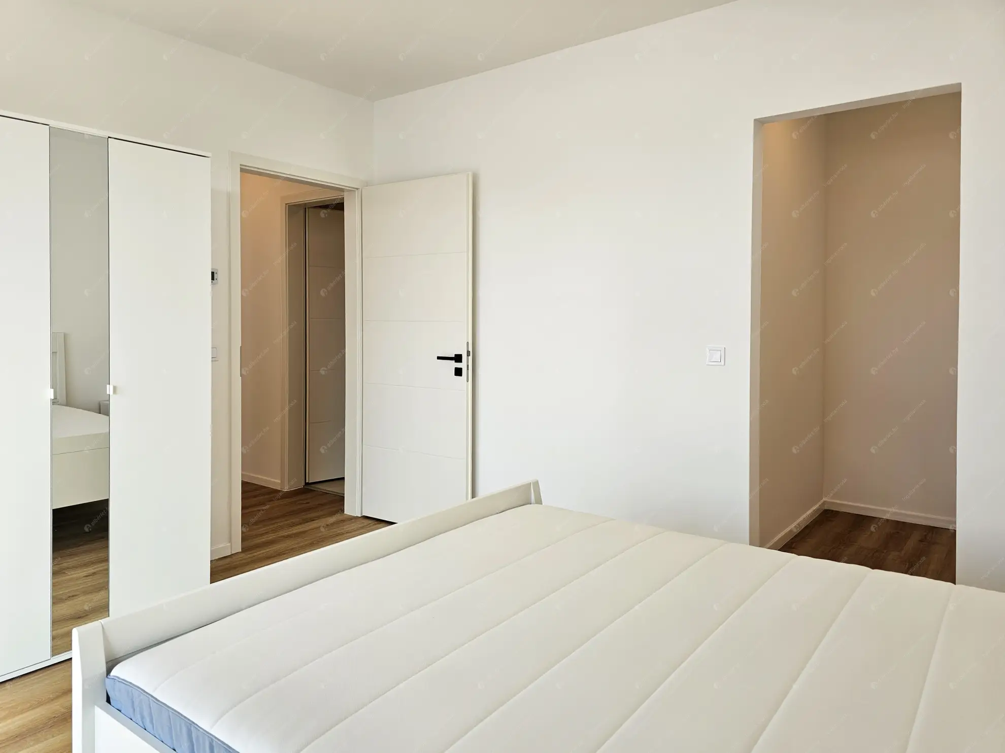 Kiadó albérlet 499000 Ft/hó áron: Budapest, XIV. kerület  Bosnyák utca. Mérete: 81 nm, 3 szobás | Alberlet.hu - 6618379