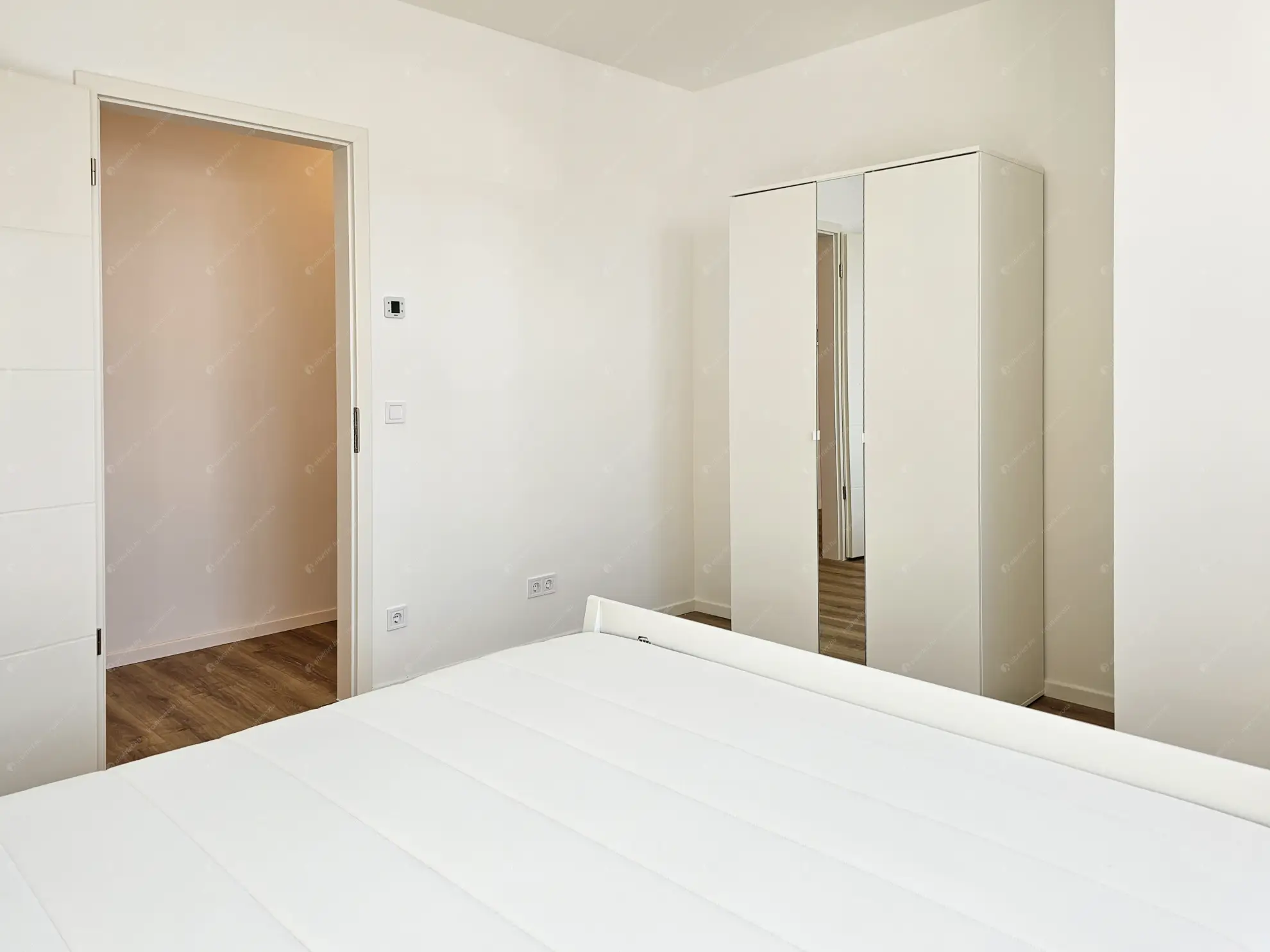 Kiadó albérlet 499000 Ft/hó áron: Budapest, XIV. kerület  Bosnyák utca. Mérete: 81 nm, 3 szobás | Alberlet.hu - 6618385