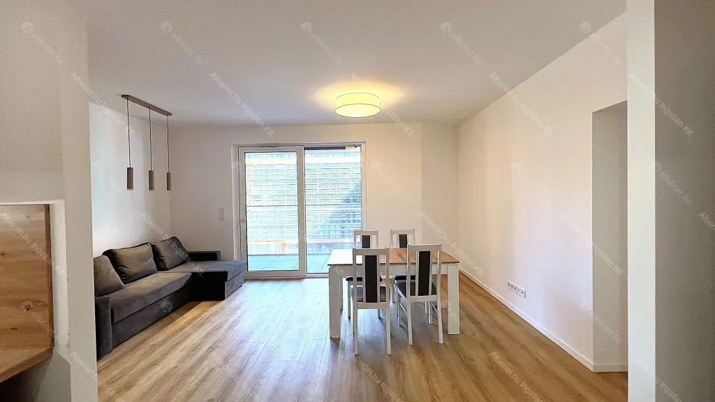 Kiadó albérlet 450000 Ft/hó áron: Budapest, XIV. kerület  Bosnyák utca. Mérete: 81 nm, 3 szobás | Alberlet.hu - 6660085