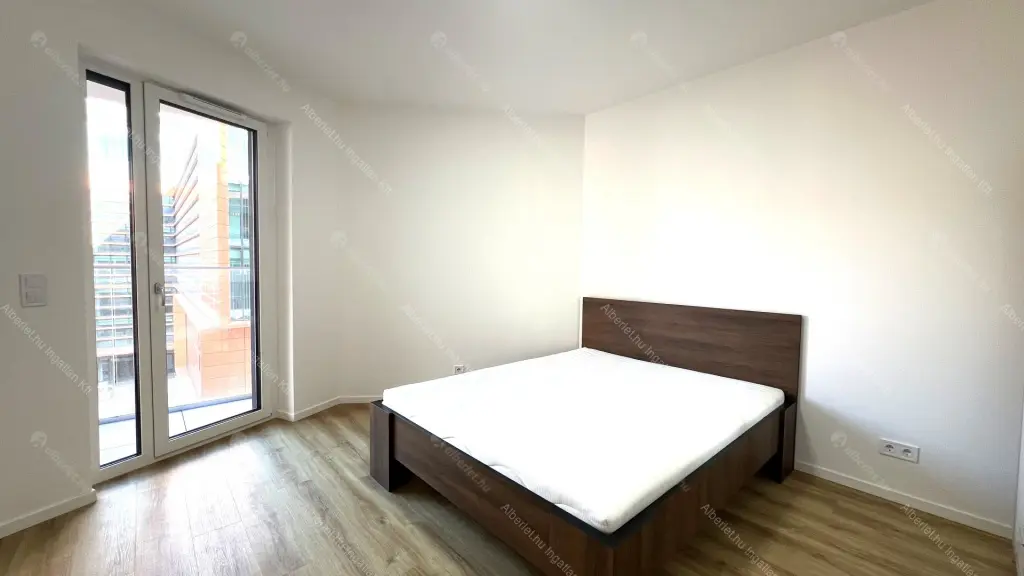 Kiadó albérlet 450000 Ft/hó áron: Budapest, XIV. kerület  Bosnyák utca. Mérete: 81 nm, 3 szobás | Alberlet.hu - 6660086