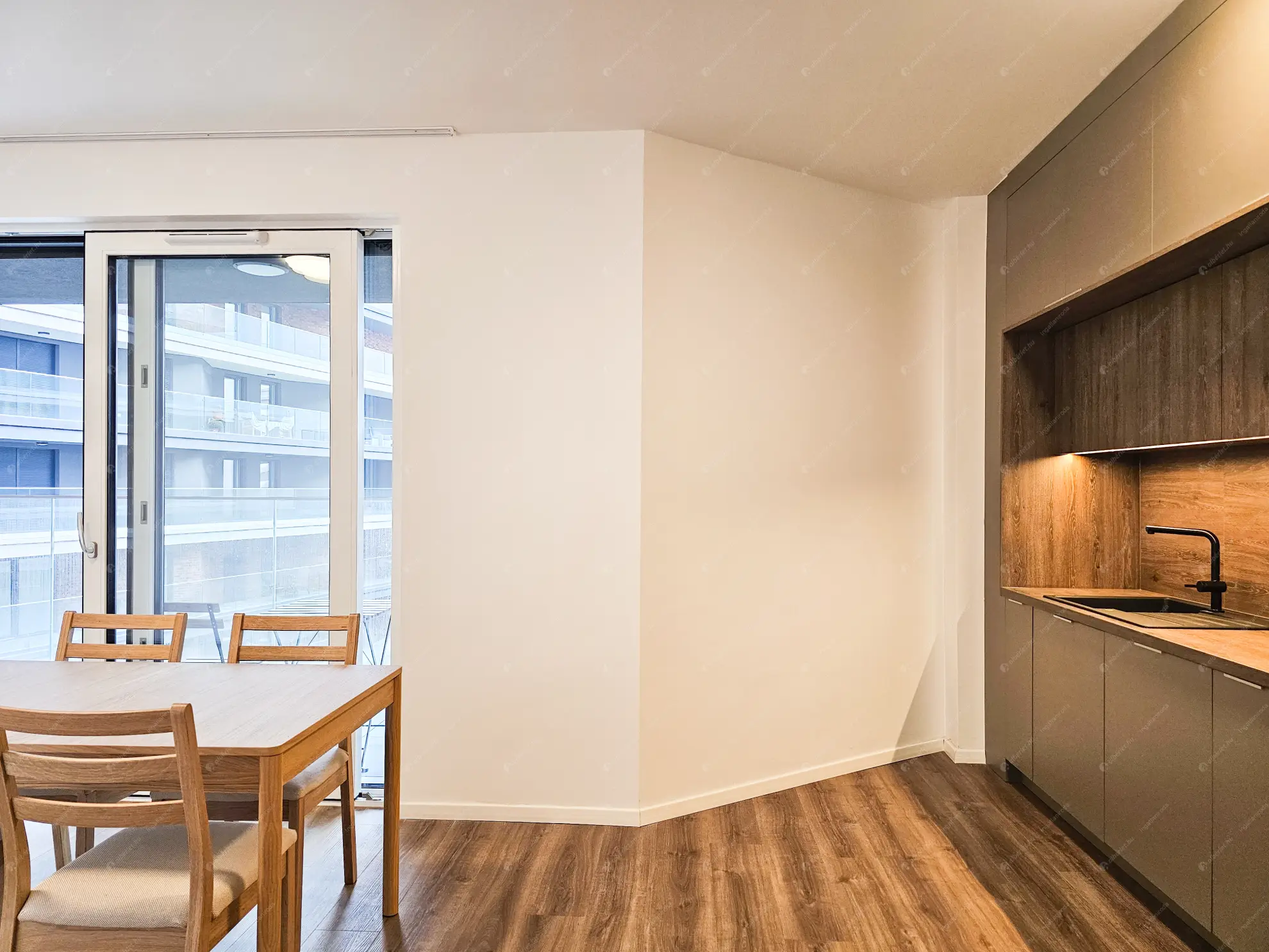 Kiadó albérlet 499000 Ft/hó áron: Budapest, XIV. kerület  Bosnyák utca. Mérete: 84 nm, 3 szobás | Alberlet.hu - 6634996