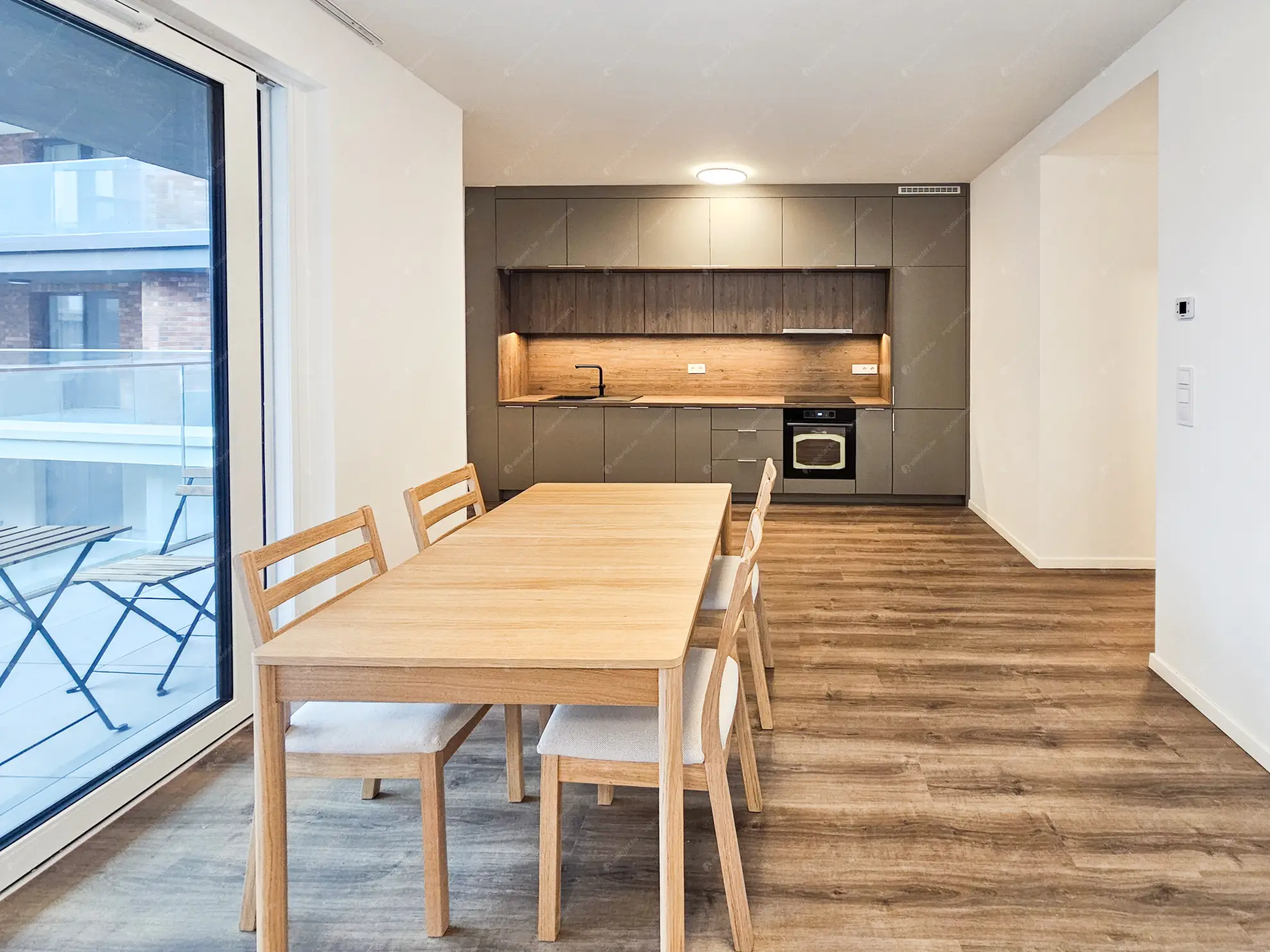 Kiadó albérlet 499000 Ft/hó áron: Budapest, XIV. kerület  Bosnyák utca. Mérete: 84 nm, 3 szobás | Alberlet.hu - 6635003