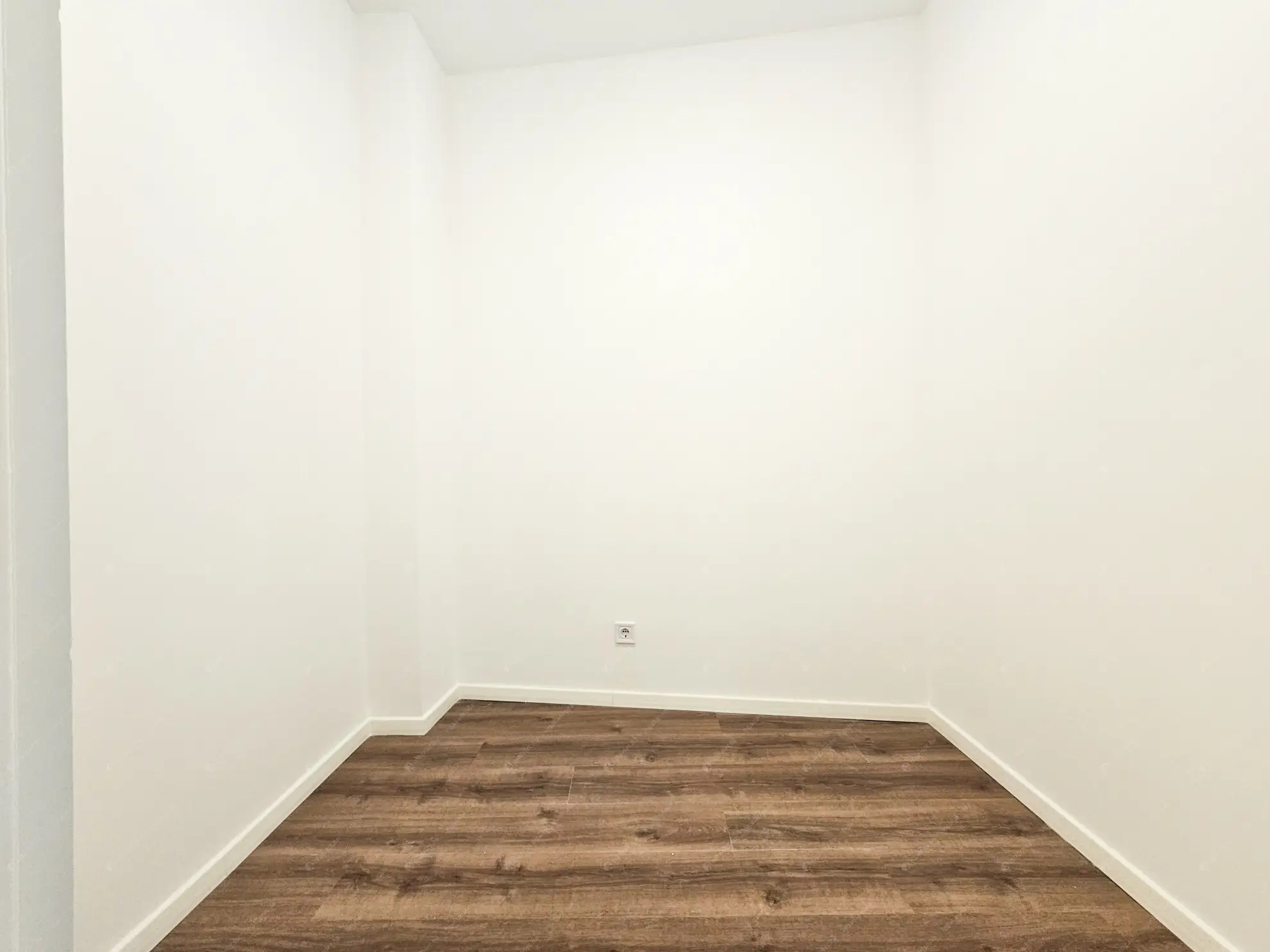 Kiadó albérlet 499000 Ft/hó áron: Budapest, XIV. kerület  Bosnyák utca. Mérete: 84 nm, 3 szobás | Alberlet.hu - 6635018