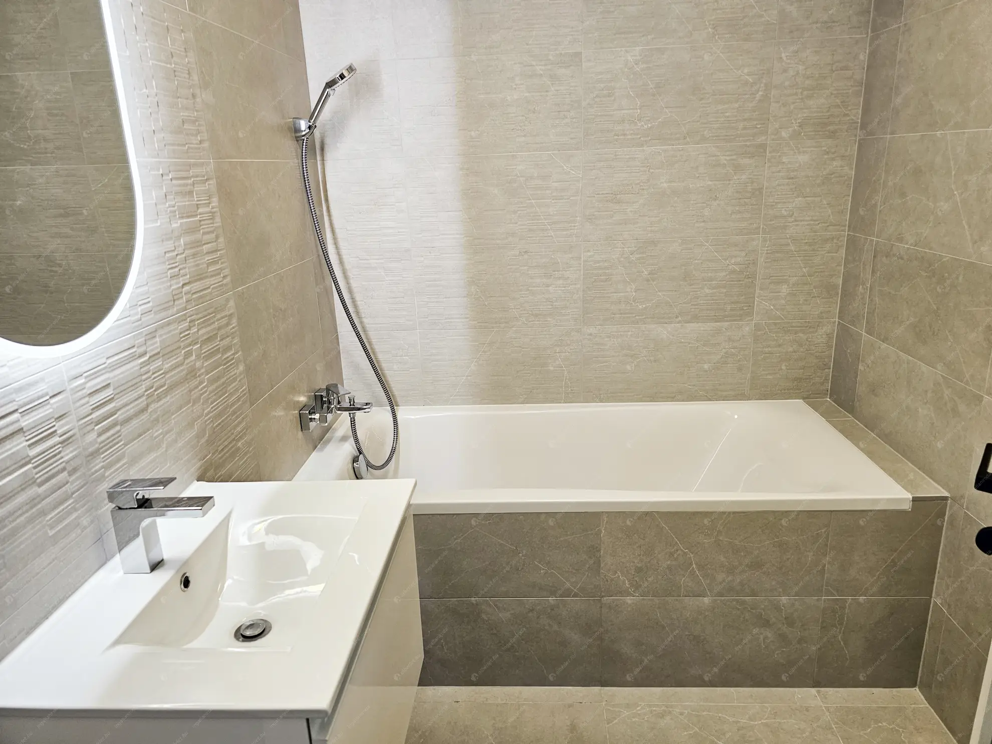 Kiadó albérlet 540000 Ft/hó áron: Budapest, XIV. kerület  Bosnyák utca. Mérete: 85 nm, 3 szobás | Alberlet.hu - 6619581