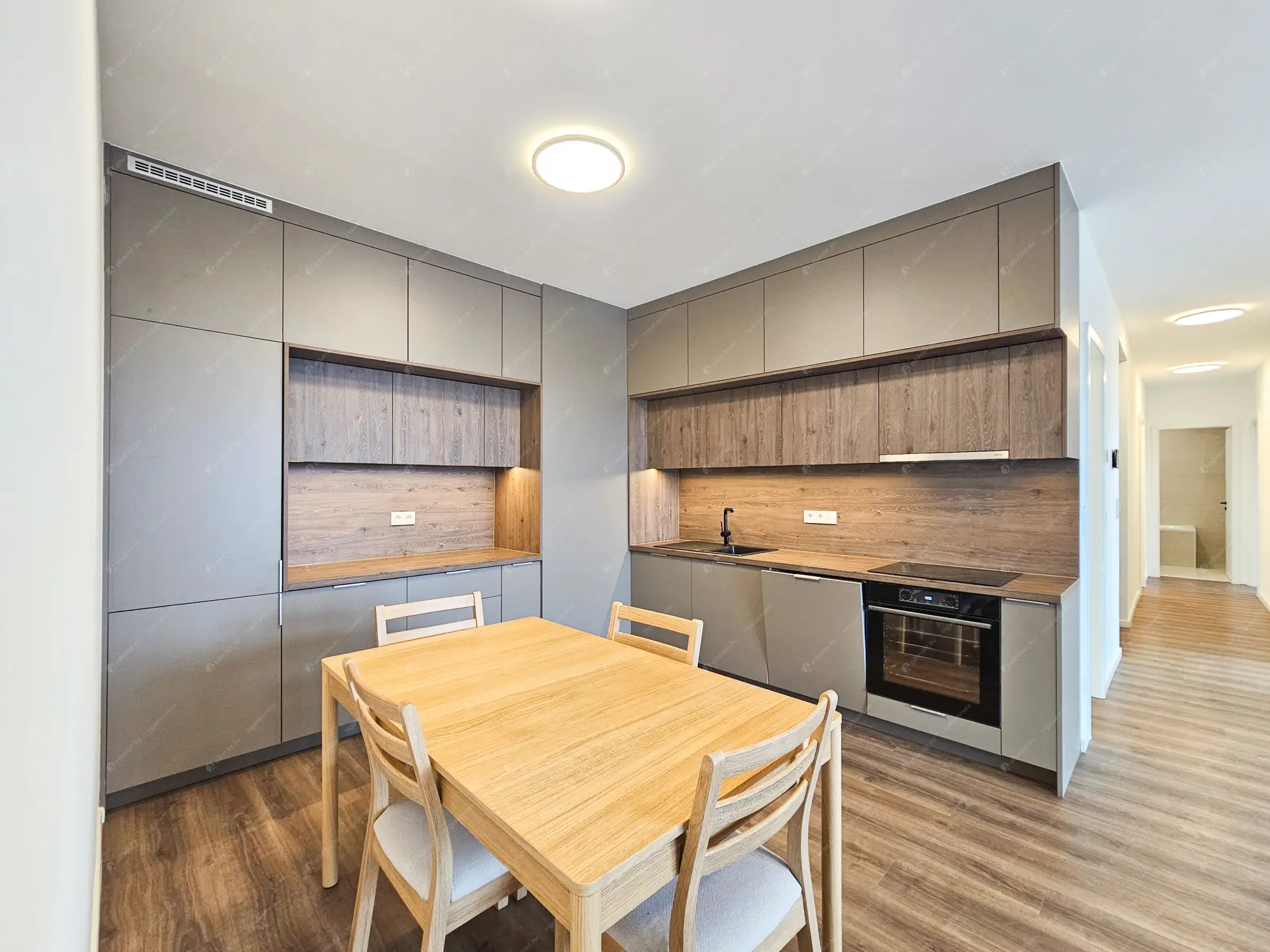 Kiadó albérlet 499000 Ft/hó áron: Budapest, XIV. kerület  Bosnyák utca. Mérete: 85 nm, 3 szobás | Alberlet.hu - 6635203