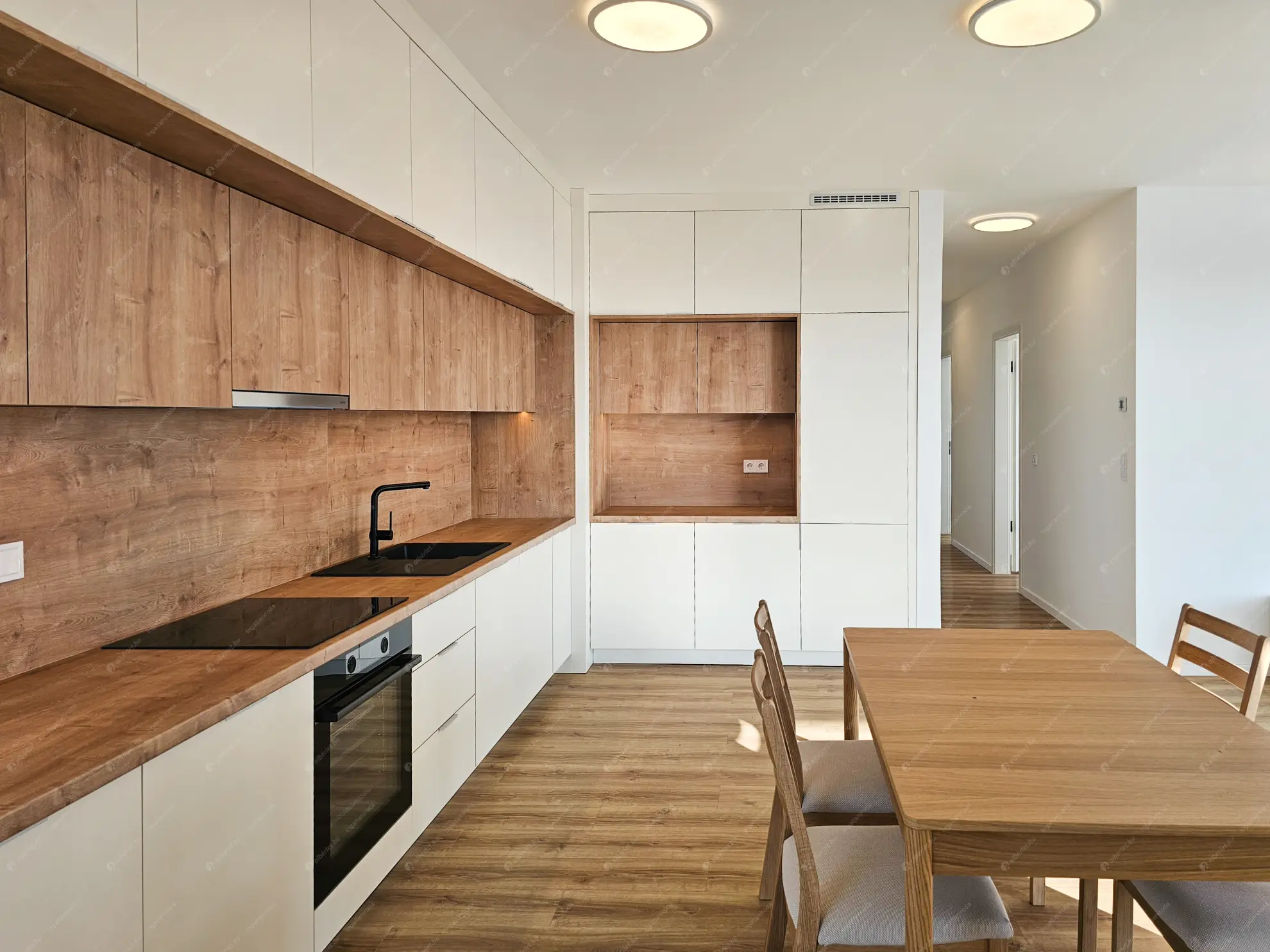 Kiadó albérlet 750000 Ft/hó áron: Budapest, XIV. kerület  Bosnyák utca. Mérete: 99 nm, 4 szobás | Alberlet.hu - 6617843