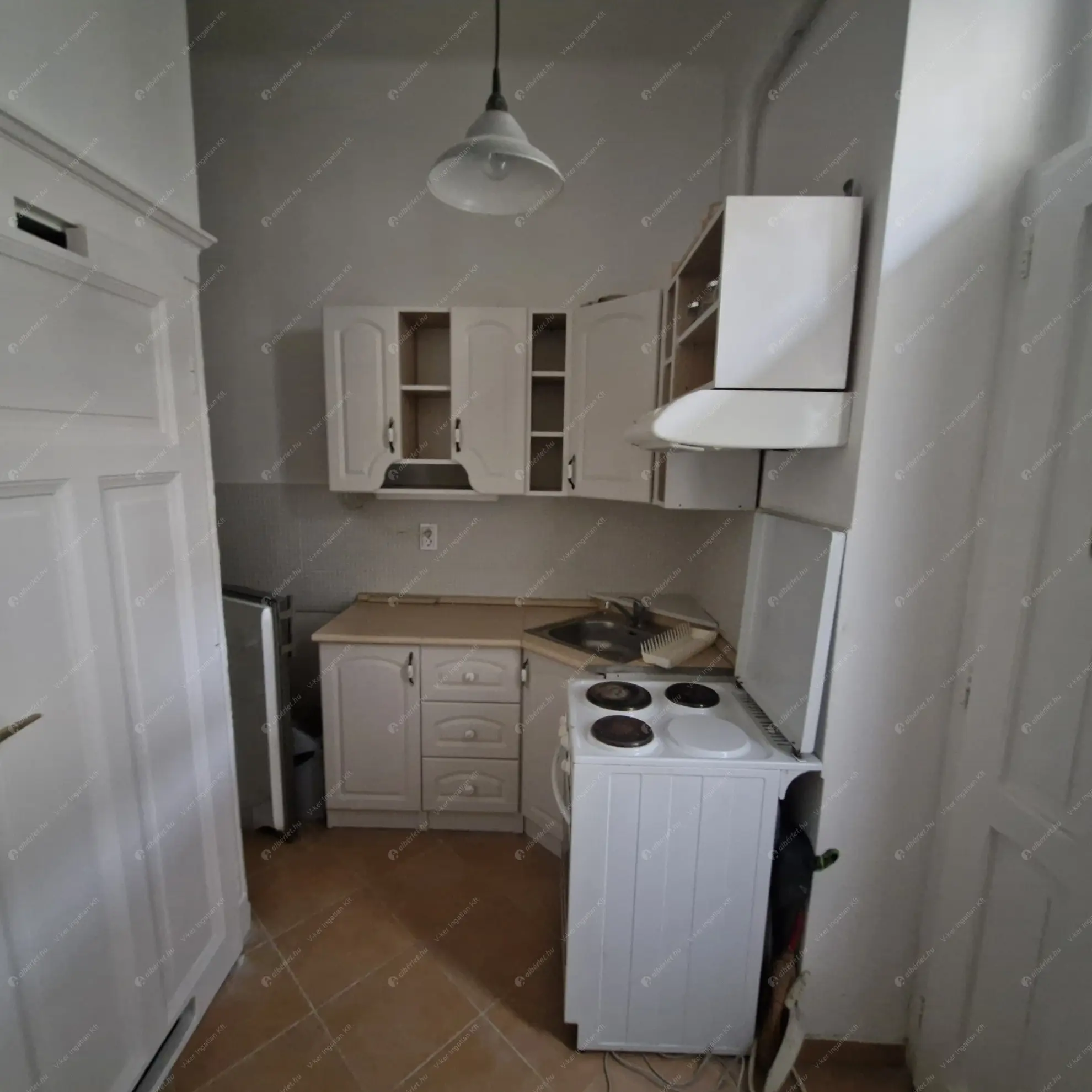 Kiadó albérlet 185000 Ft/hó áron: Budapest, XIV. kerület  Cházár András utca. Mérete: 33 nm, 1 szobás | Alberlet.hu - 6562309