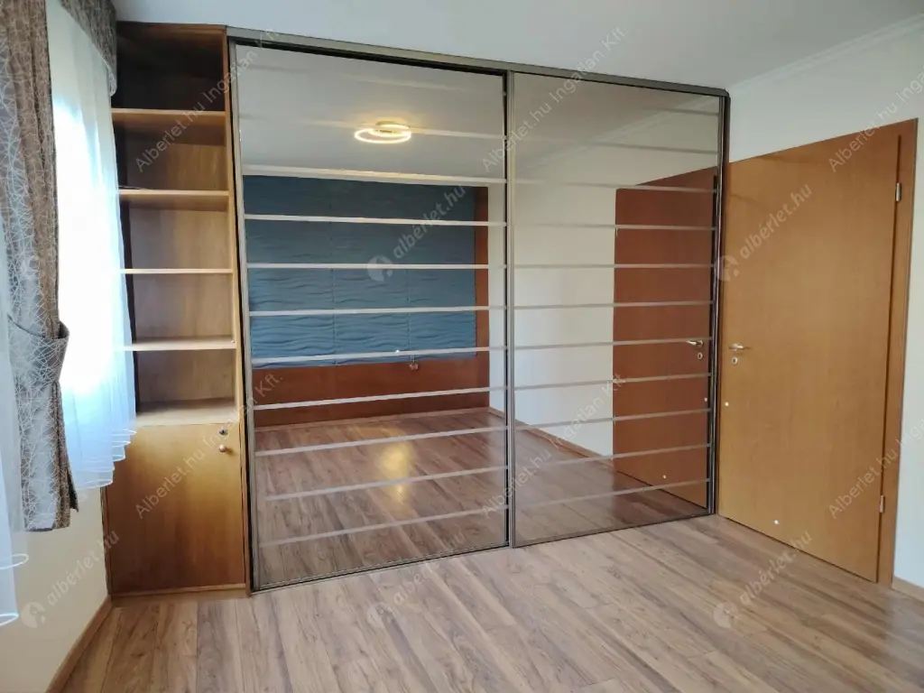 Kiadó albérlet 385000 Ft/hó áron: Budapest, XIV. kerület  Cházár András utca. Mérete: 71 nm, 3 szobás | Alberlet.hu - 6582096