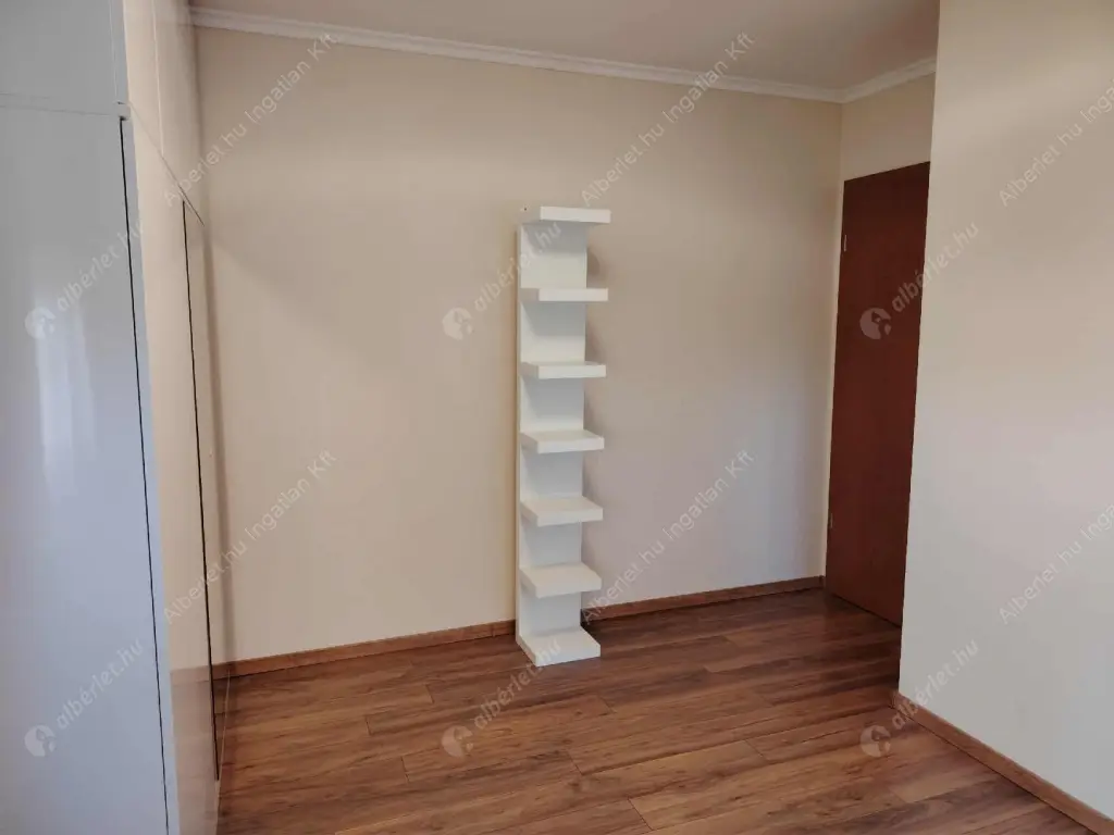 Kiadó albérlet 385000 Ft/hó áron: Budapest, XIV. kerület  Cházár András utca. Mérete: 71 nm, 3 szobás | Alberlet.hu - 6582099