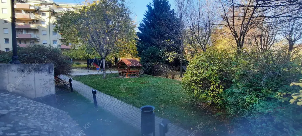 Kiadó albérlet 385000 Ft/hó áron: Budapest, XIV. kerület  Cházár András utca. Mérete: 71 nm, 3 szobás | Alberlet.hu - 6582108