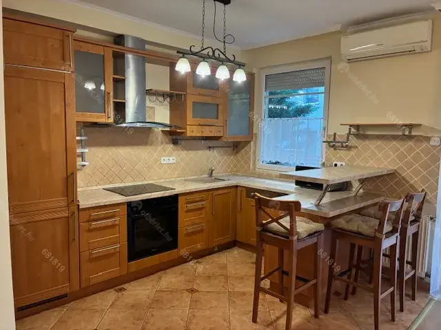 Kiadó albérlet 320000 Ft/hó áron: Budapest, XIV. kerület  Columbus utca. Mérete: 65 nm, 2 szobás | Alberlet.hu - 6703088