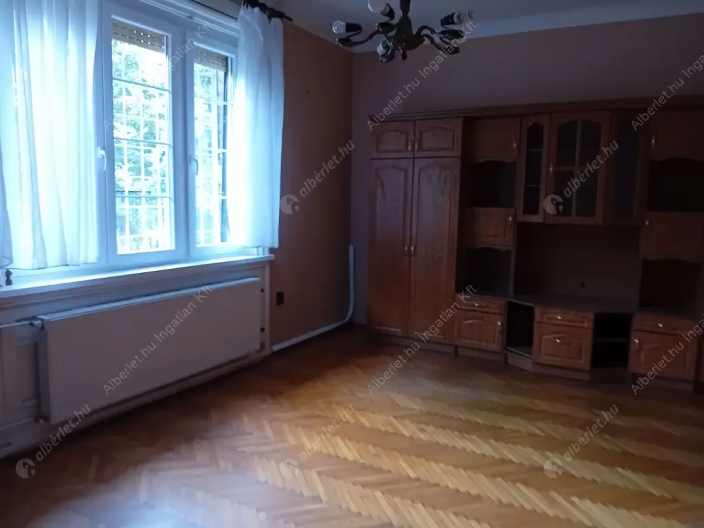 Kiadó albérlet 200000 Ft/hó áron: Budapest, XIV. kerület  Columbus utca. Mérete: 87 nm, 2 szobás | Alberlet.hu - 6589614