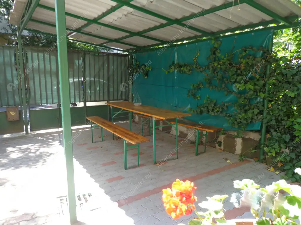 Kiadó albérlet 200000 Ft/hó áron: Budapest, XIV. kerület  Columbus utca. Mérete: 87 nm, 2 szobás | Alberlet.hu - 6589627