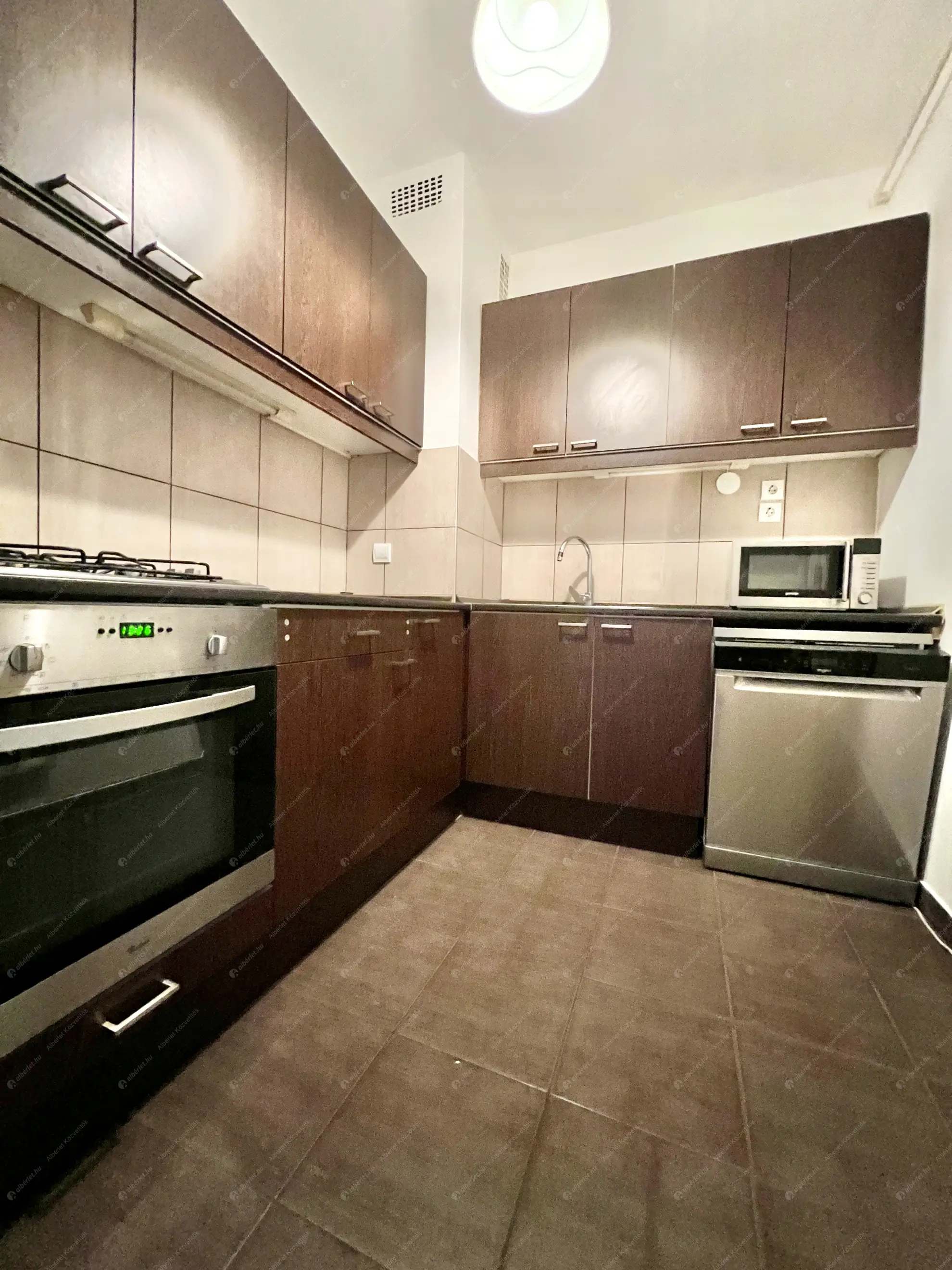 Kiadó albérlet 210000 Ft/hó áron: Budapest, XIV. kerület  Csáktornya park. Mérete: 49 nm, 2 szobás | Alberlet.hu - 6637280