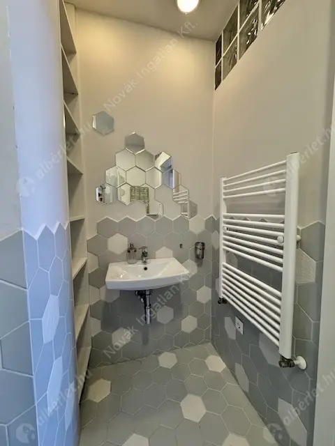 Kiadó albérlet 280000 Ft/hó áron: Budapest, XIV. kerület  Csantavér köz. Mérete: 50 nm, 2 szobás | Alberlet.hu - 6626126