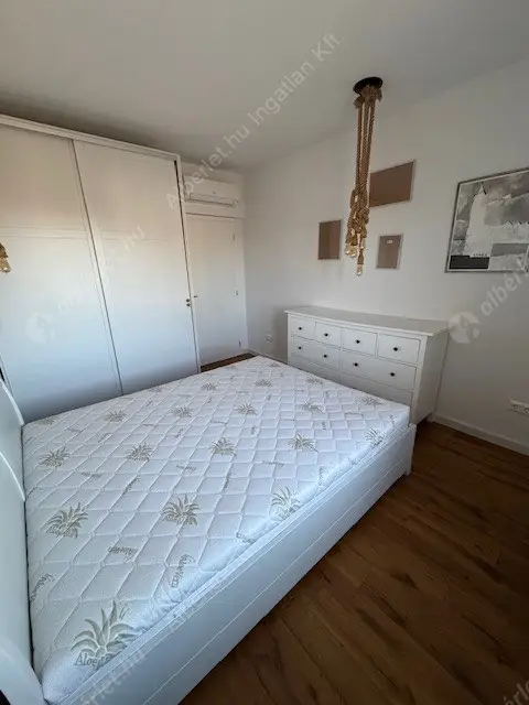 Kiadó albérlet 280000 Ft/hó áron: Budapest, XIV. kerület  Csantavér köz. Mérete: 50 nm, 2 szobás | Alberlet.hu - 6626595