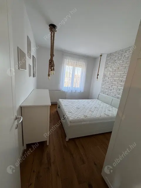 Kiadó albérlet 280000 Ft/hó áron: Budapest, XIV. kerület  Csantavér köz. Mérete: 50 nm, 2 szobás | Alberlet.hu - 6630934