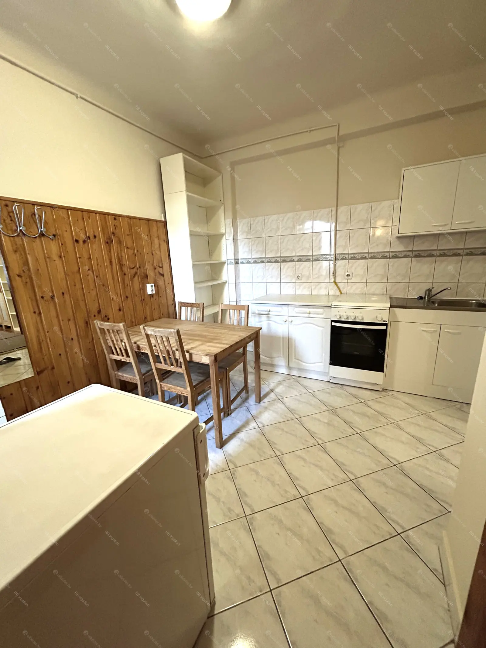Kiadó albérlet 180000 Ft/hó áron: Budapest, XIV. kerület  Czobor utca. Mérete: 30 nm, 1 szobás | Alberlet.hu - 6839717