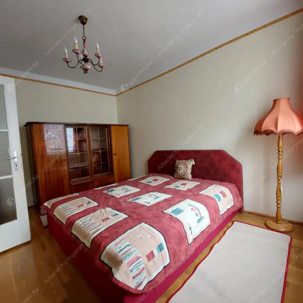 Kiadó albérlet 230000 Ft/hó áron: Budapest, XIV. kerület  Dorozsma köz. Mérete: 70 nm, 3 szobás | Alberlet.hu - 6588708