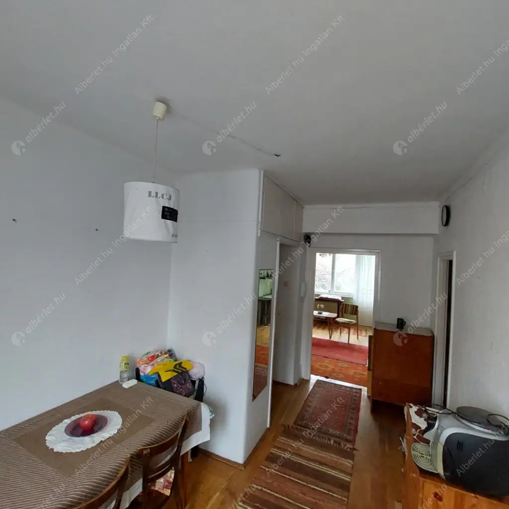 Kiadó albérlet 230000 Ft/hó áron: Budapest, XIV. kerület  Dorozsma köz. Mérete: 70 nm, 3 szobás | Alberlet.hu - 6588720