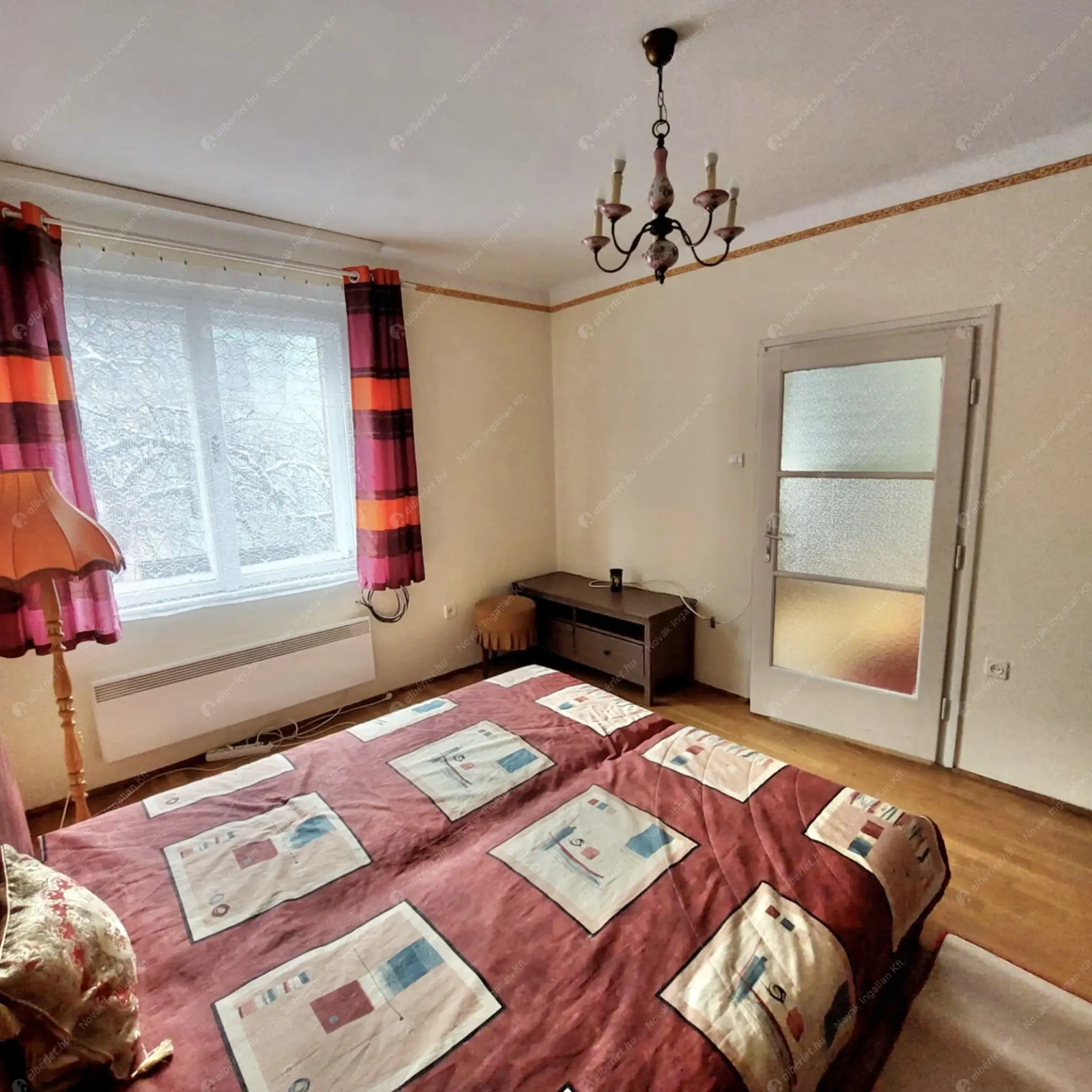 Kiadó albérlet 230000 Ft/hó áron: Budapest, XIV. kerület  Dorozsma köz. Mérete: 70 nm, 3 szobás | Alberlet.hu - 6592924