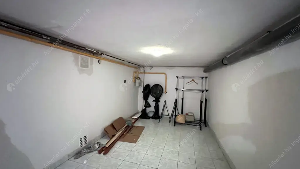 Kiadó albérlet 550000 Ft/hó áron: Budapest, XIV. kerület  Dorozsmai utca. Mérete: 300 nm, 6 szobás | Alberlet.hu - 6626496