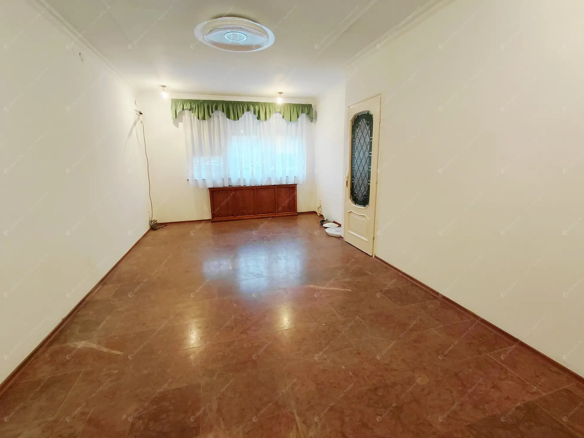 Kiadó albérlet 550000 Ft/hó áron: Budapest, XIV. kerület  Dorozsmai utca. Mérete: 300 nm, 6 szobás | Alberlet.hu - 6600078