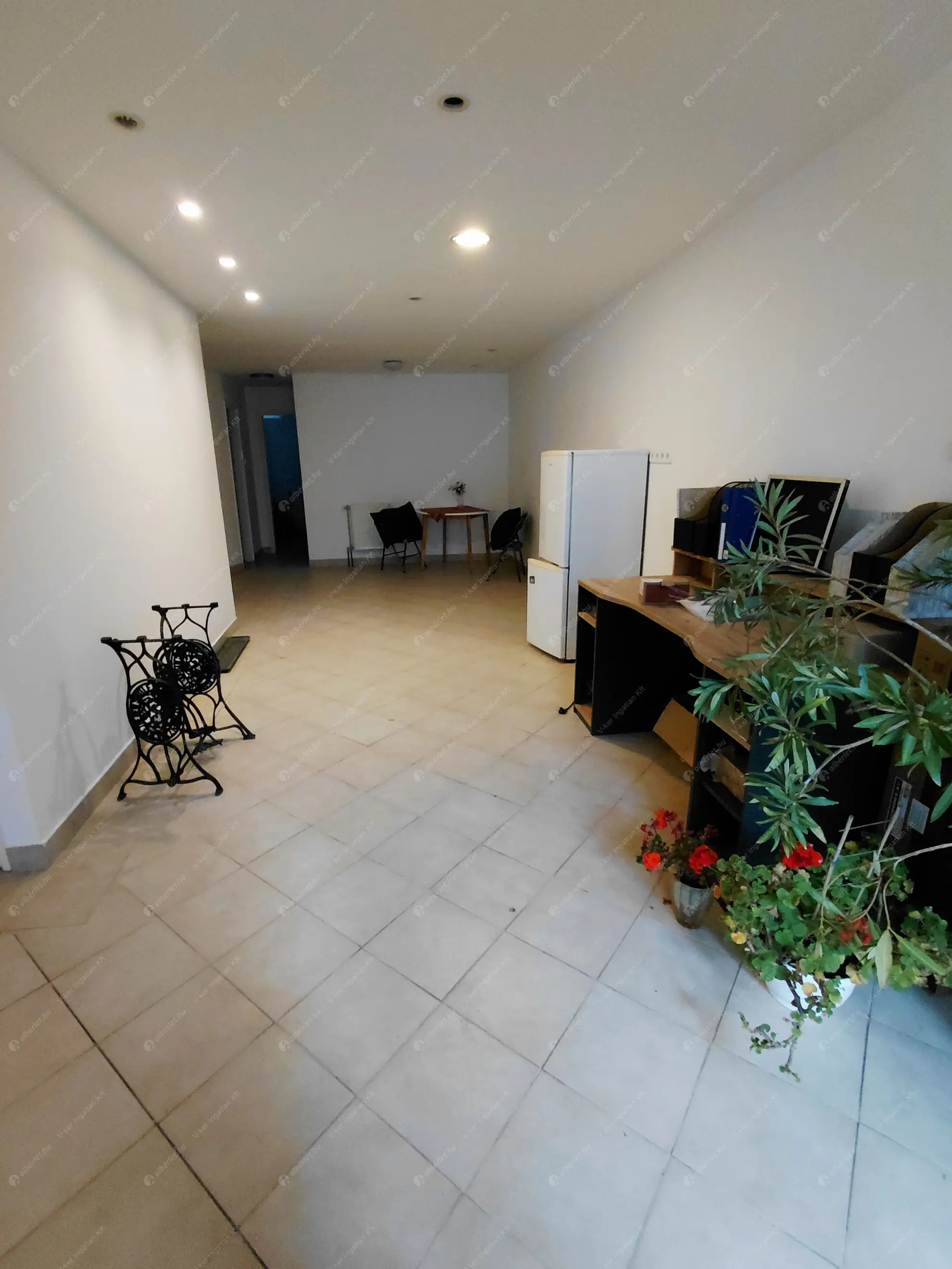 Kiadó albérlet 550000 Ft/hó áron: Budapest, XIV. kerület  Dorozsmai utca. Mérete: 300 nm, 6 szobás | Alberlet.hu - 6600086