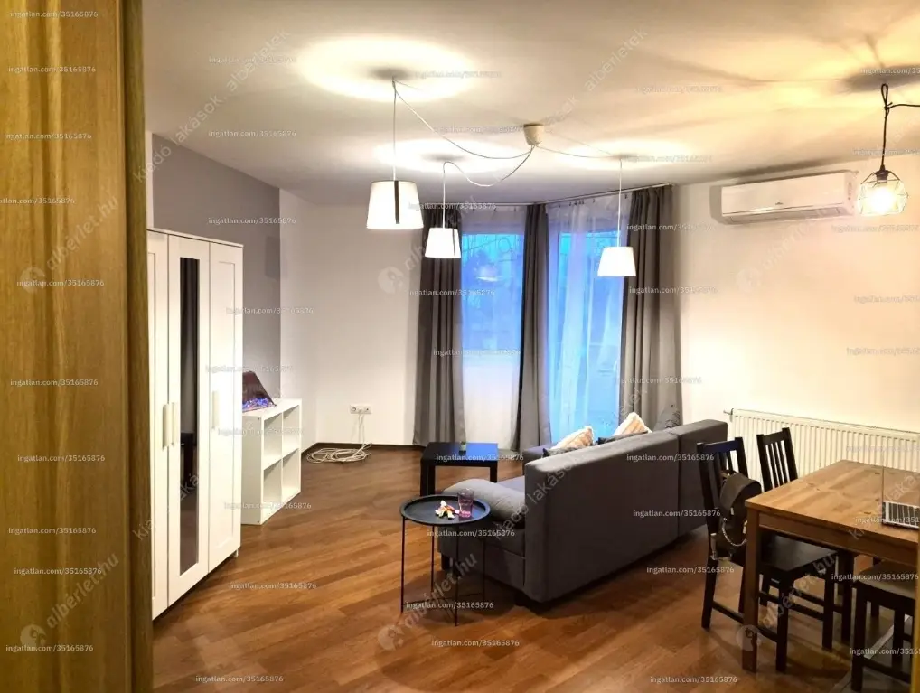 Kiadó albérlet 280000 Ft/hó áron: Budapest, XIV. kerület  Dorozsmai utca. Mérete: 50 nm, 2 szobás | Alberlet.hu - 6625882