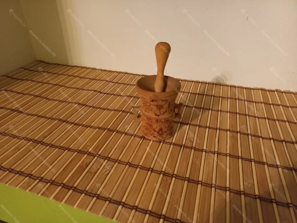 Kiadó albérlet 350000 Ft/hó áron: Budapest, XIV. kerület  Dorozsmai utca. Mérete: 65 nm, 3 szobás | Alberlet.hu - 6696099