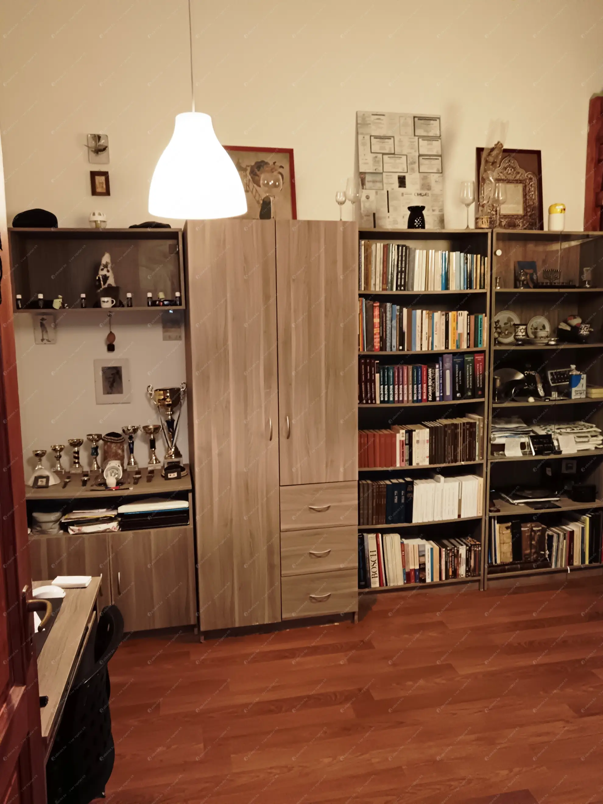 Kiadó albérlet 250000 Ft/hó áron: Budapest, XIV. kerület  Dózsa György út. Mérete: 29 nm, 1 szobás | Alberlet.hu - 6622867