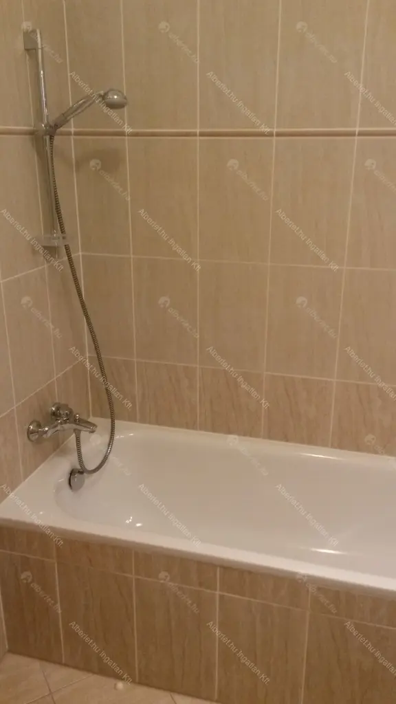 Kiadó albérlet 240000 Ft/hó áron: Budapest, XIV. kerület  Egressy út. Mérete: 42 nm, 2 szobás | Alberlet.hu - 6655894