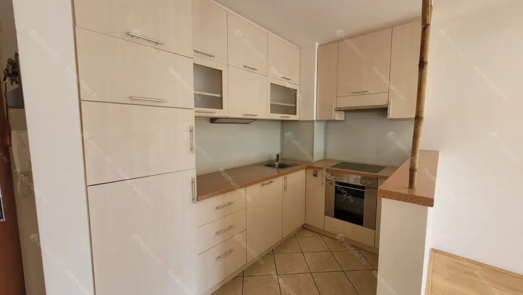 Kiadó albérlet 250000 Ft/hó áron: Budapest, XIV. kerület  Egressy út. Mérete: 56 nm, 2 szobás | Alberlet.hu - 6705098