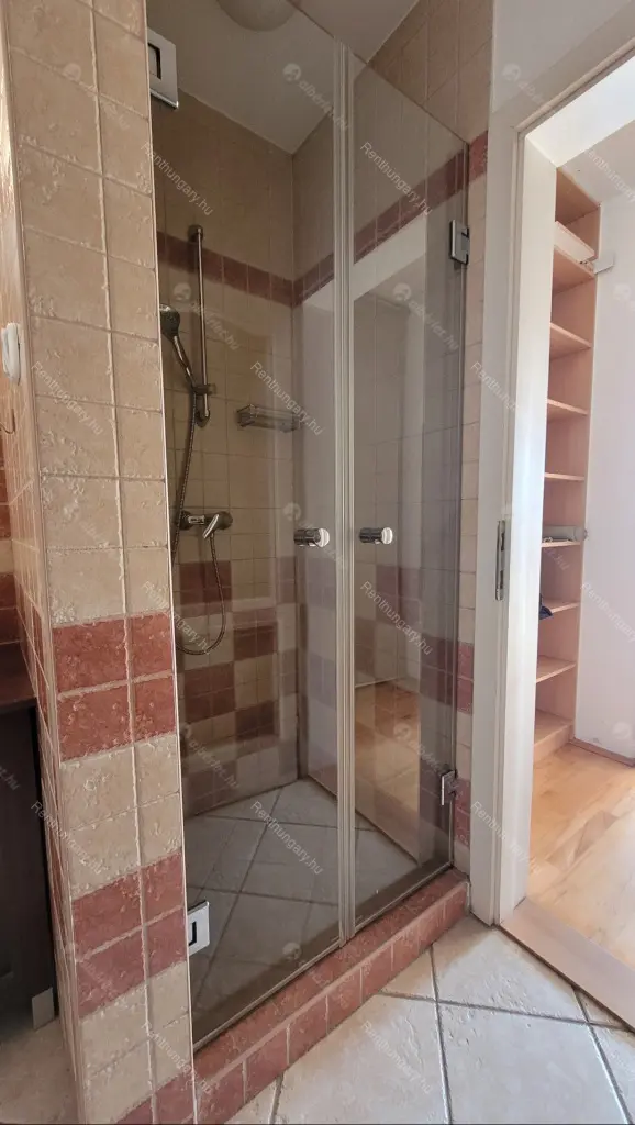 Kiadó albérlet 250000 Ft/hó áron: Budapest, XIV. kerület  Egressy út. Mérete: 56 nm, 2 szobás | Alberlet.hu - 6708097