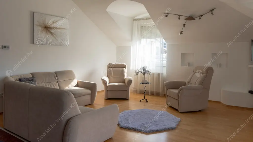 Kiadó albérlet 380000 Ft/hó áron: Budapest, XIV. kerület  Egressy út. Mérete: 85 nm, 3 szobás | Alberlet.hu - 6618525