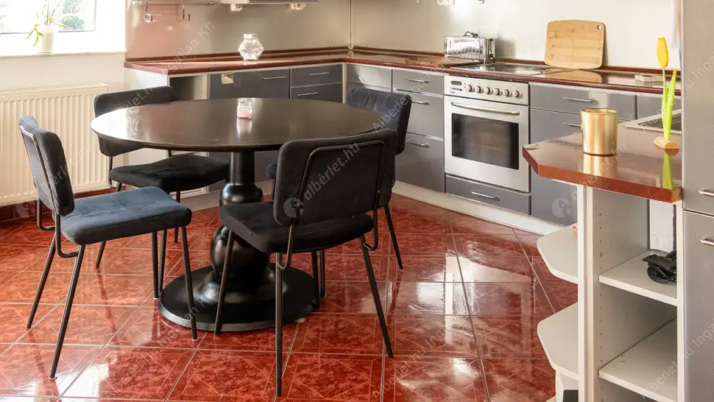 Kiadó albérlet 380000 Ft/hó áron: Budapest, XIV. kerület  Egressy út. Mérete: 85 nm, 3 szobás | Alberlet.hu - 6618529