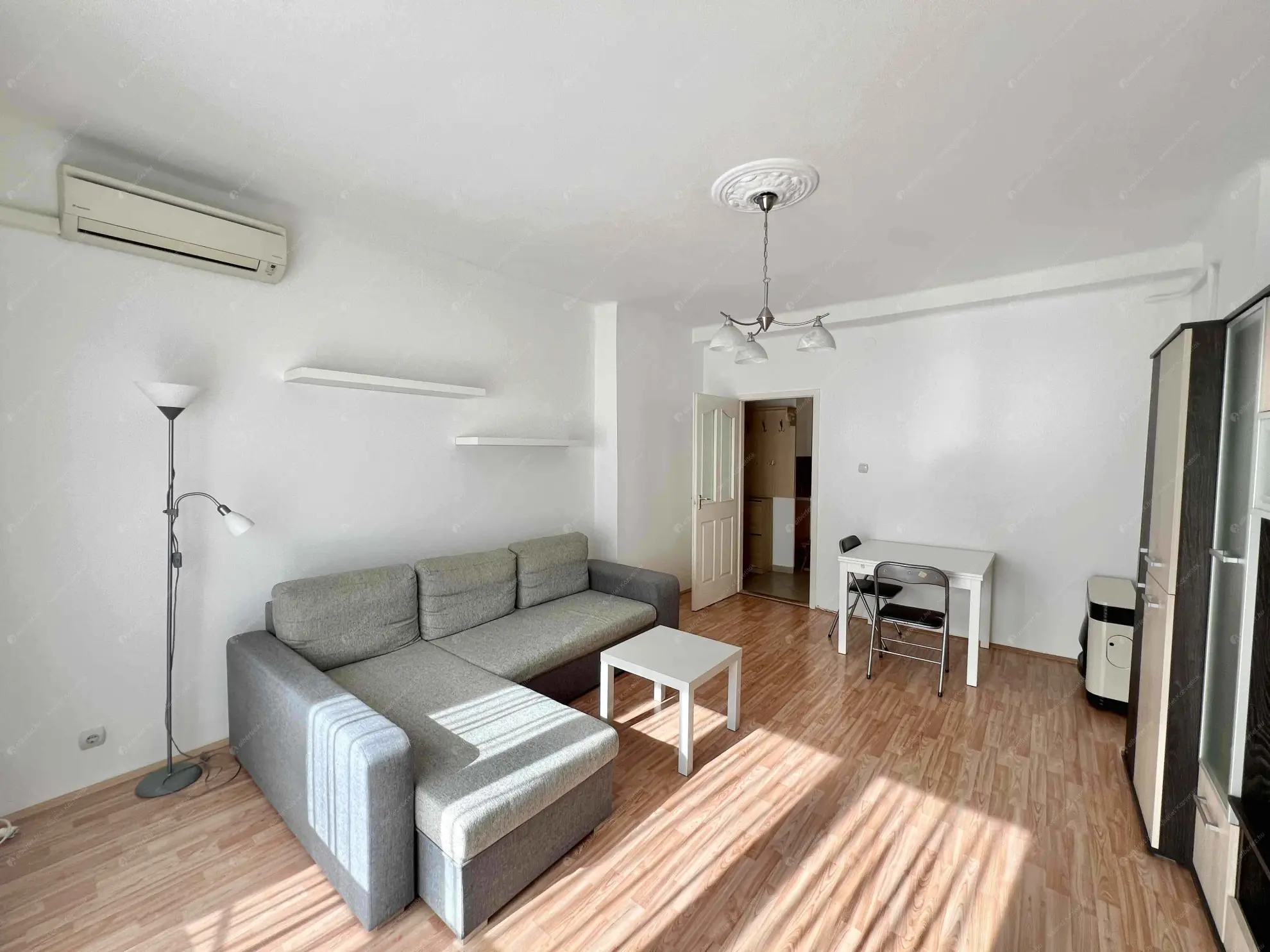 Kiadó albérlet 190000 Ft/hó áron: Budapest, XIV. kerület  Erzsébet királyné útja. Mérete: 39 nm, 1 szobás | Alberlet.hu - 6547240