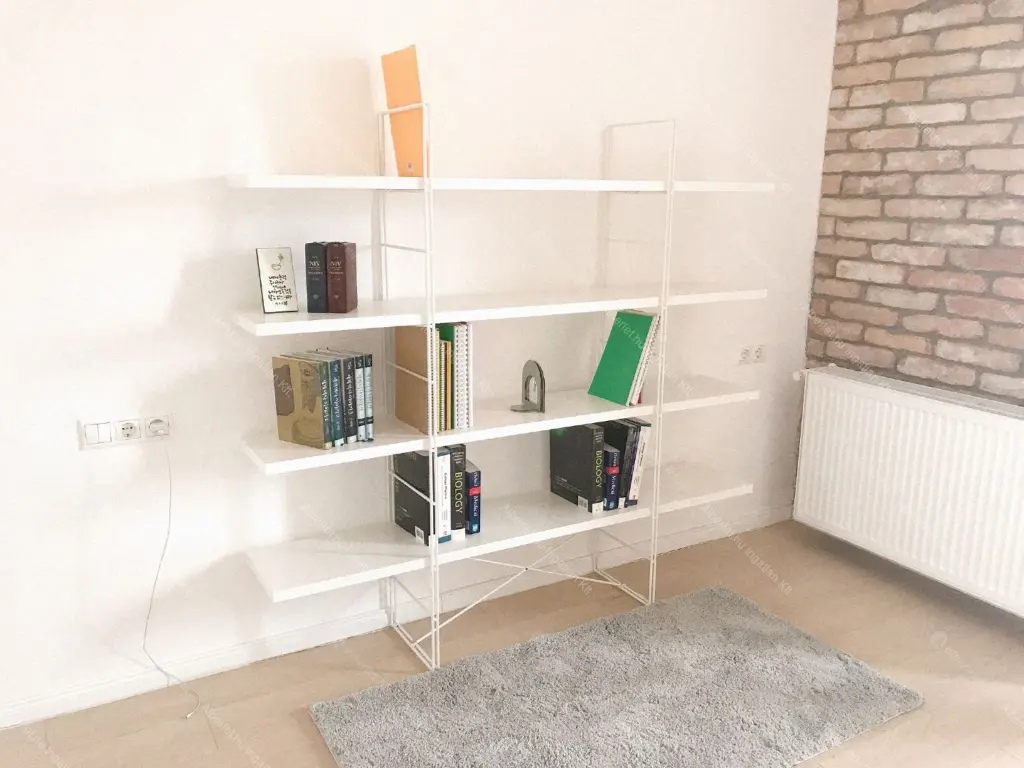 Kiadó albérlet 300000 Ft/hó áron: Budapest, XIV. kerület  Erzsébet királyné útja. Mérete: 43 nm, 2 szobás | Alberlet.hu - 6670281