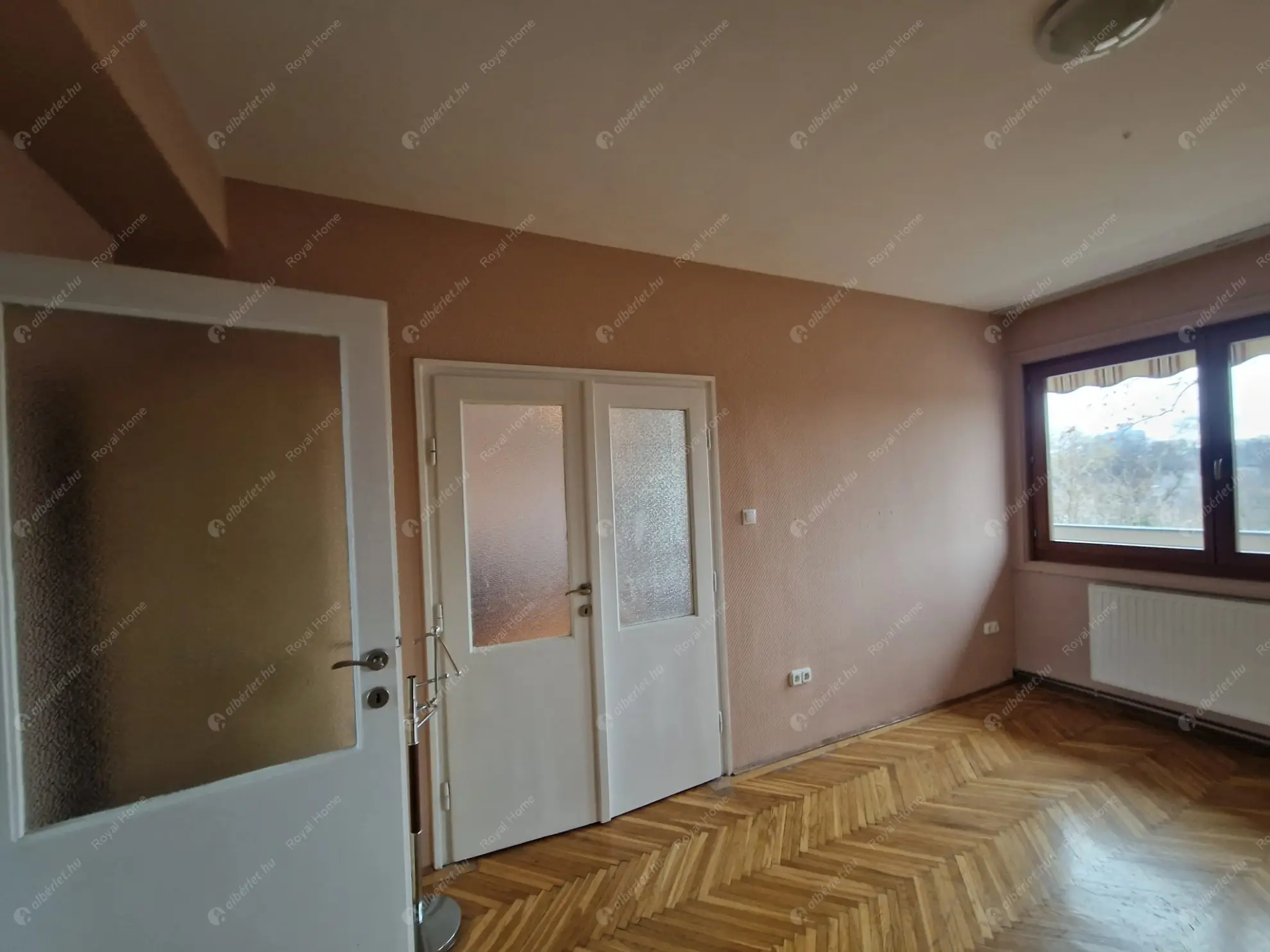 Kiadó albérlet 215000 Ft/hó áron: Budapest, XIV. kerület  Erzsébet királyné útja. Mérete: 54 nm, 2 szobás | Alberlet.hu - 6593659