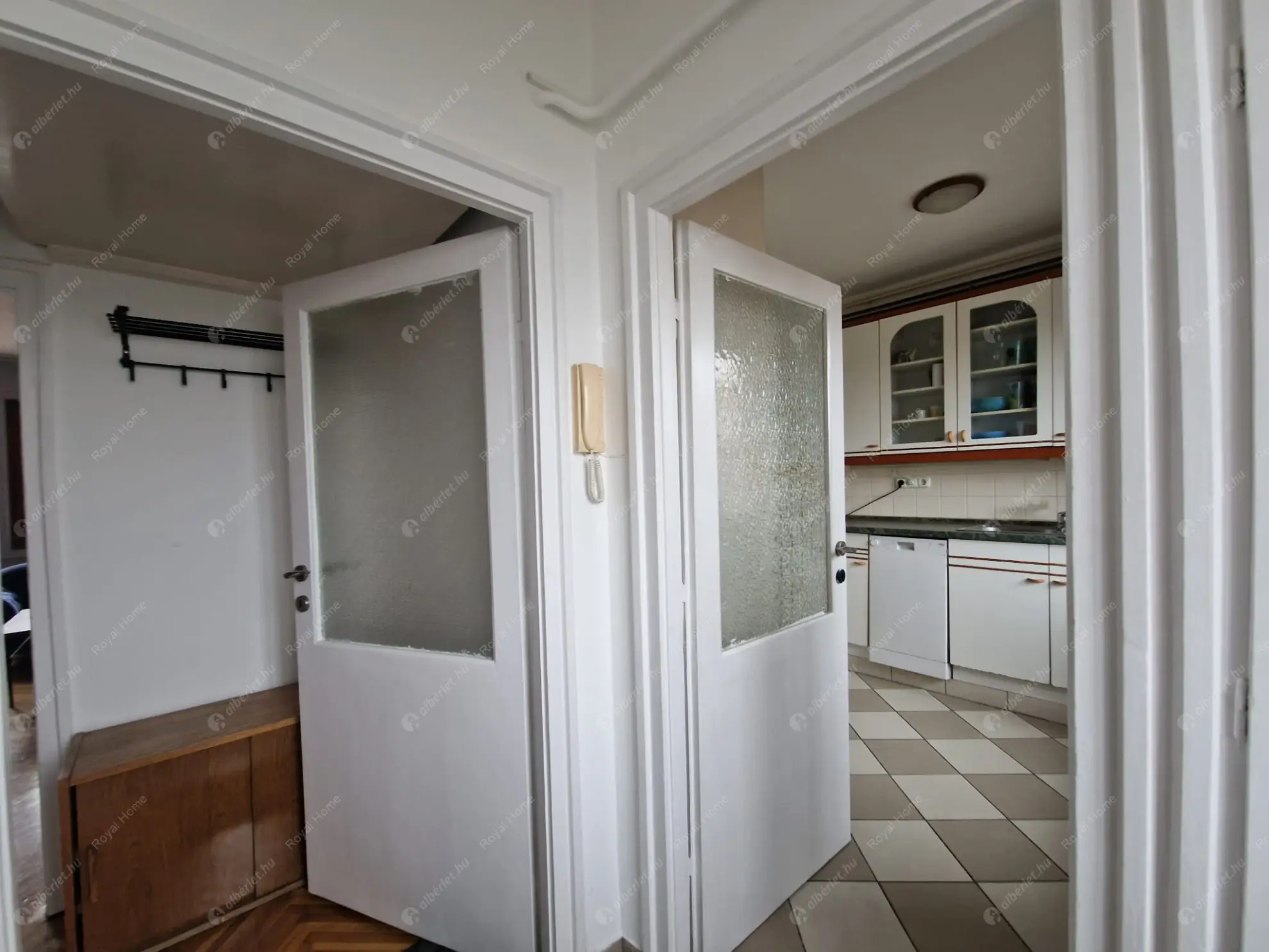 Kiadó albérlet 215000 Ft/hó áron: Budapest, XIV. kerület  Erzsébet királyné útja. Mérete: 54 nm, 2 szobás | Alberlet.hu - 6593660