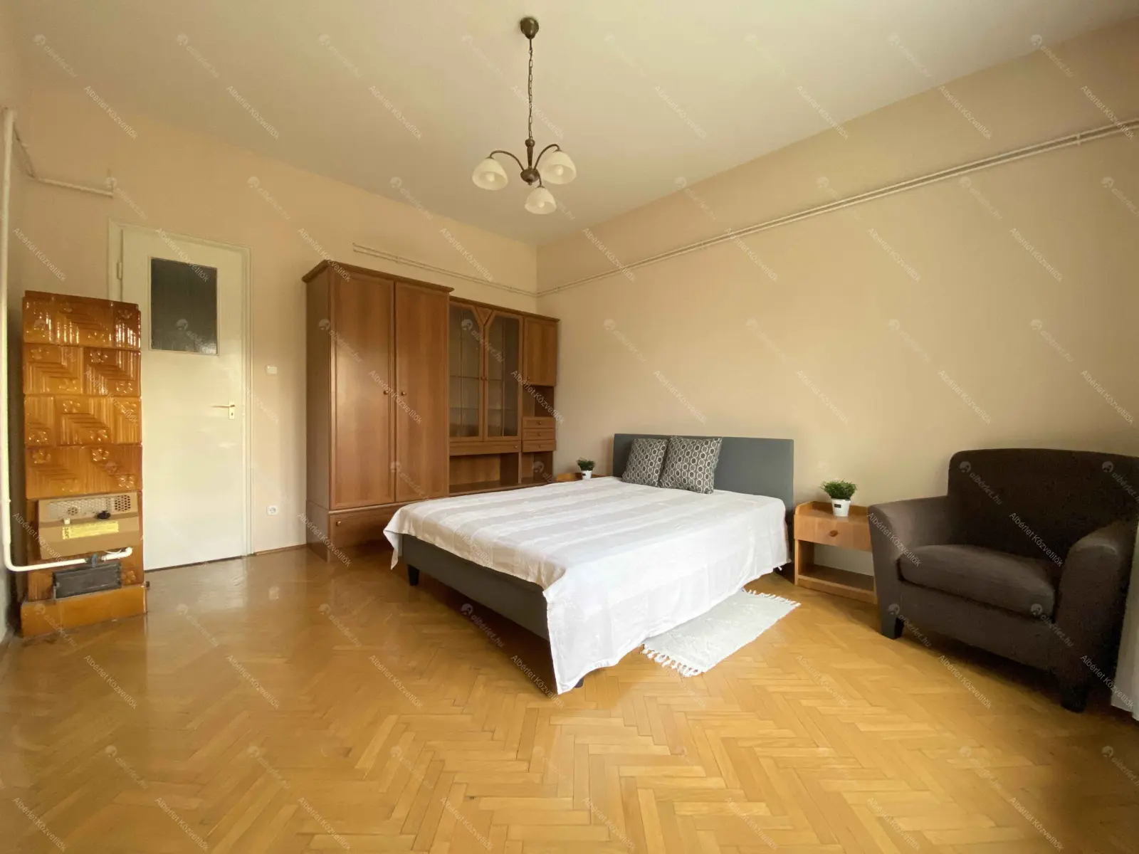 Kiadó albérlet 185000 Ft/hó áron: Budapest, XIV. kerület  Erzsébet királyné útja. Mérete: 73 nm, 2 szobás | Alberlet.hu - 6652611