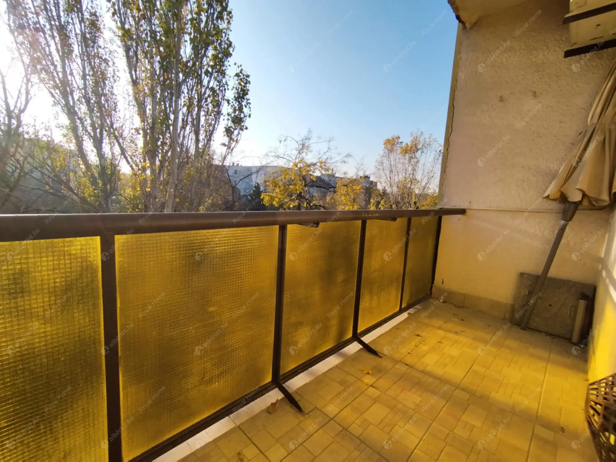 Kiadó albérlet 219000 Ft/hó áron: Budapest, XIV. kerület  Félhold utca. Mérete: 56 nm, 2 szobás | Alberlet.hu - 6574419