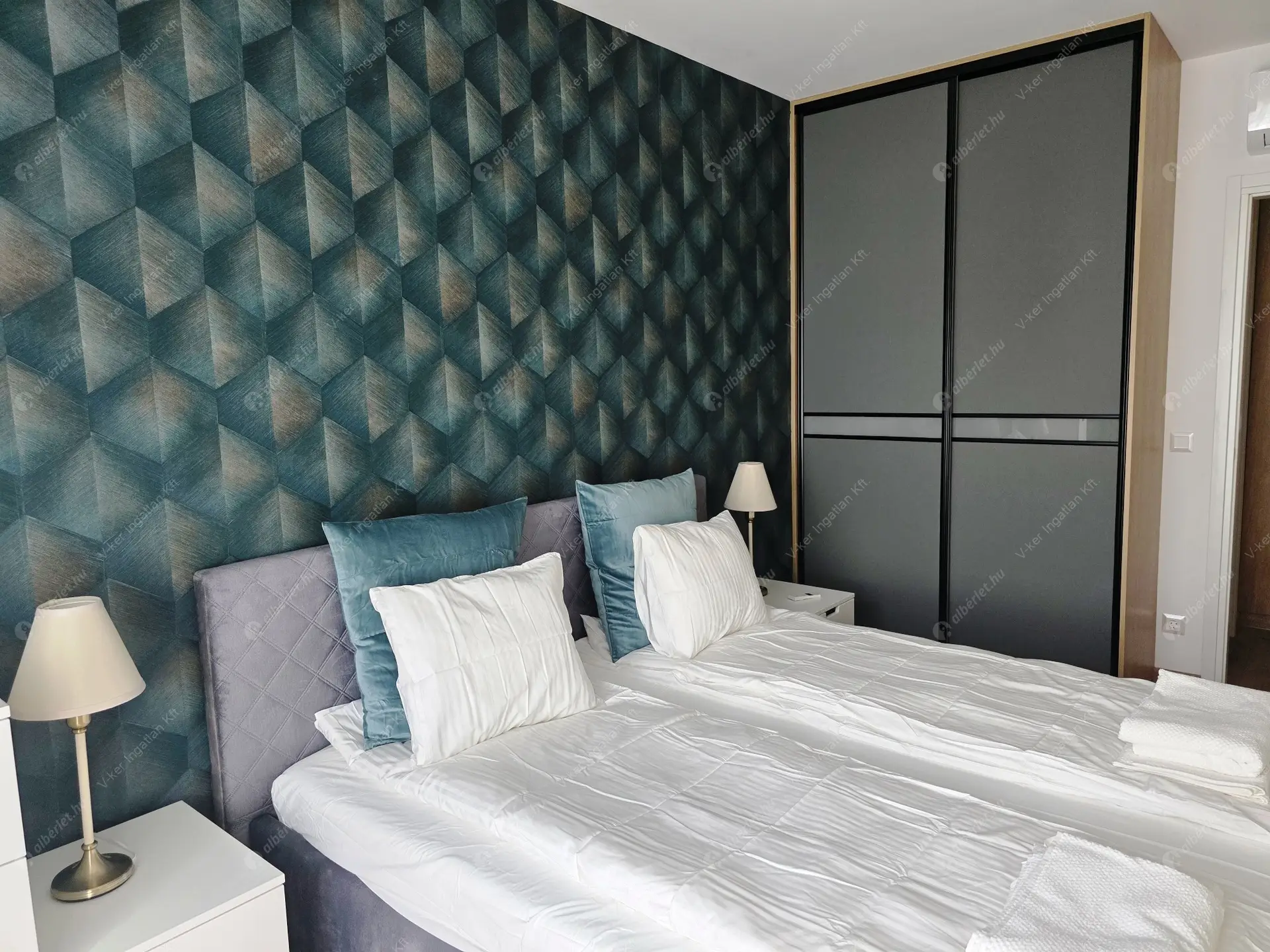 Kiadó albérlet 350000 Ft/hó áron: Budapest, XIV. kerület  Fischer István utca. Mérete: 42 nm, 1 szobás | Alberlet.hu - 6496858