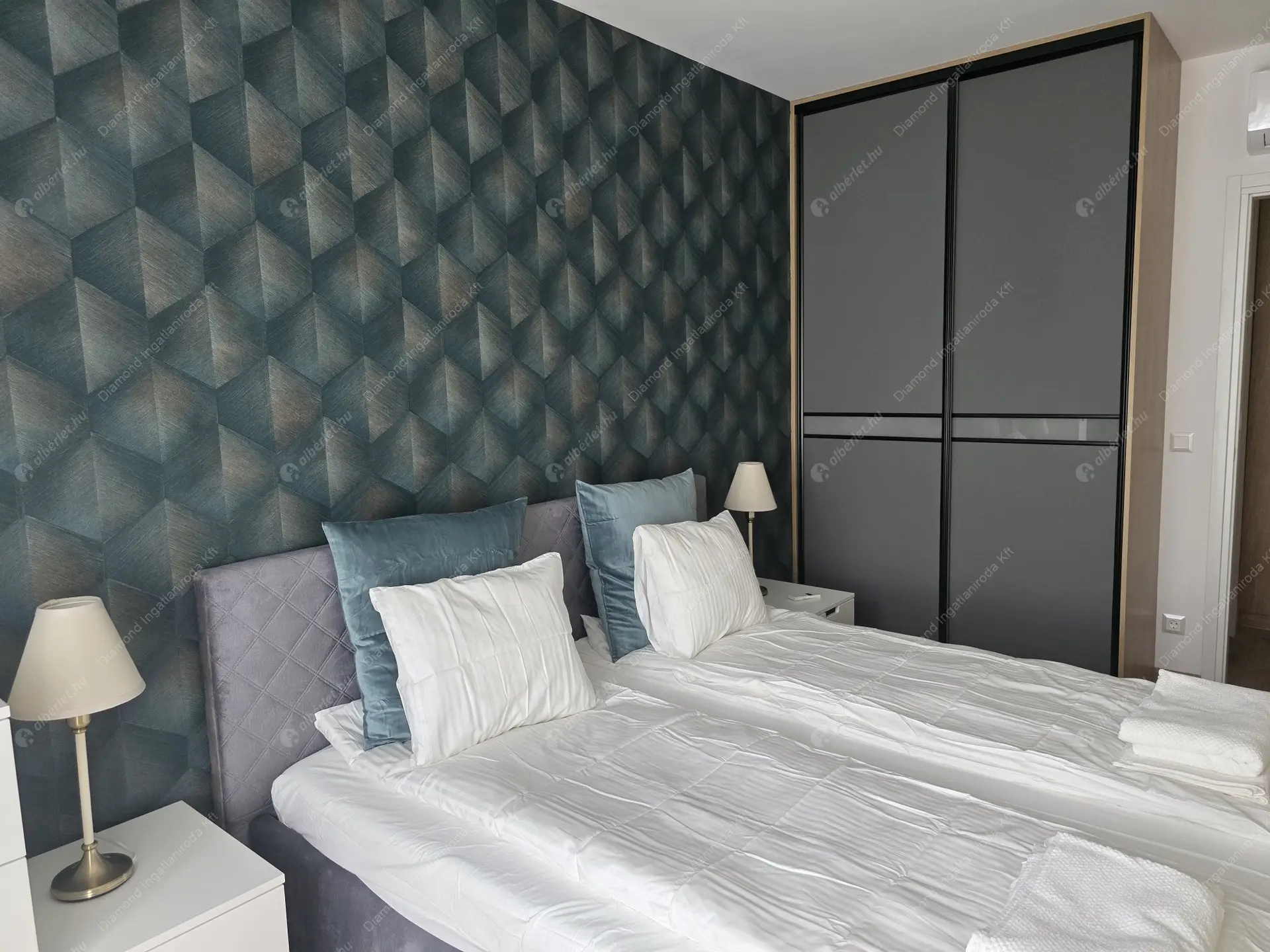 Kiadó albérlet 350000 Ft/hó áron: Budapest, XIV. kerület  Fischer István utca. Mérete: 42 nm, 1 szobás | Alberlet.hu - 6497189