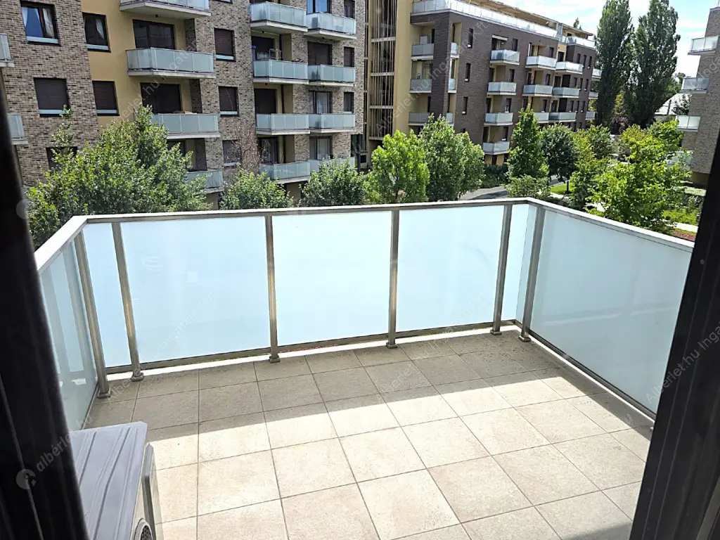 Kiadó albérlet 350000 Ft/hó áron: Budapest, XIV. kerület  Fischer István utca. Mérete: 42 nm, 1 szobás | Alberlet.hu - 6524748